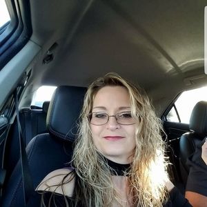 Meet your Posher, Sherry